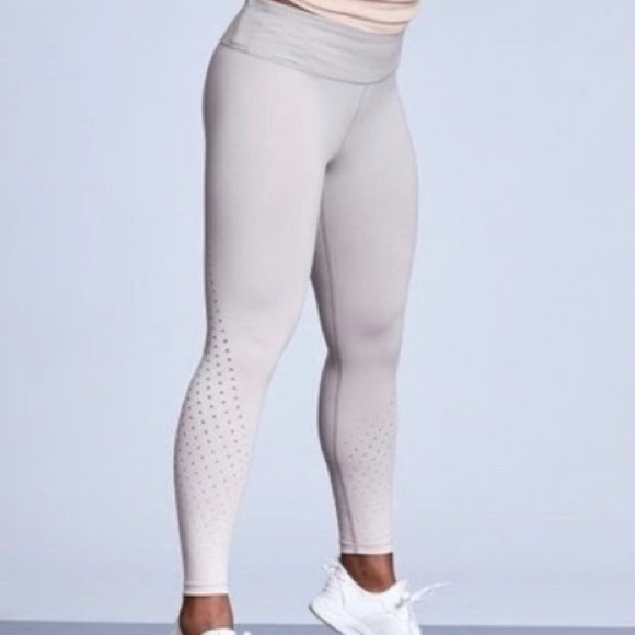 Athleta Laser Cut Mauve Ombré Leggings - Picture 4 of 17